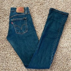 EUC Levi’s Low Slouch 509’s